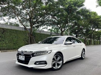 Honda Accord 2.0 eHEV TECH ปี 2022 สีขาวมุก Top Sunroof รหัส AP299